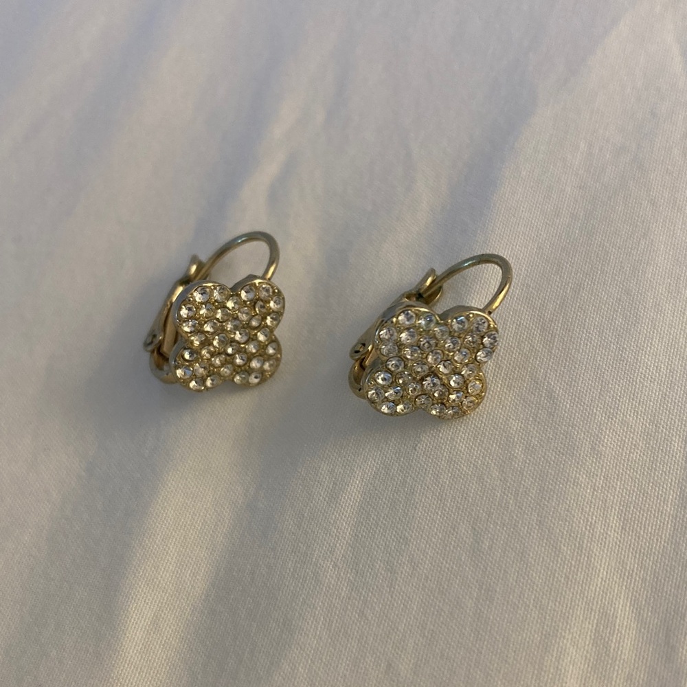 Vintage clover Elegant Gold and Silver Flower Earrings
